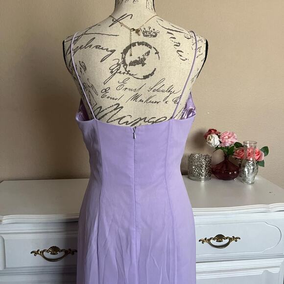 Lilac evening gown - Picture 7 of 7